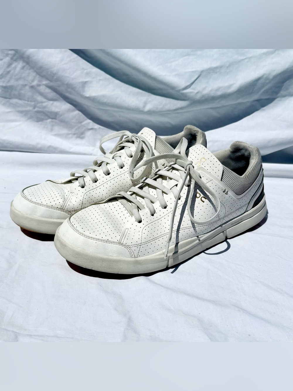 On The Roger Centre Court Sneakers White Men’s 11 - Picture 2 of 10